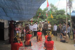 Anwar Sadat Safari Jumat Berkah ke Masjid Nurul Ikhlas Desa Sungaikayuaro