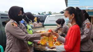 Vaksinasi Beserta Pasar Murah Minyak Goreng Terus Dilaksanakan Polres Bungo