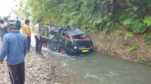 Mobil Terjun ke Jurang Sedalam 20 Meter, Sopir Pick- Up Ini Meninggal Dunia