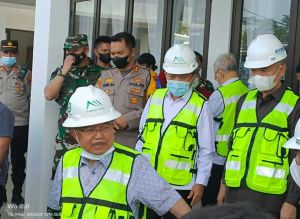 Berkunjung ke PLTA Kerinci, Jusuf Kalla Siap Bantu Alkes RS Bukit Kerman