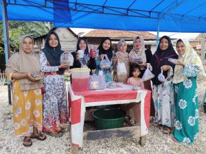 Pasar Bedug Depan Masjid An-Najah, Ketua TP PKK Padangpanjang Harap Bantu Perekonomian Warga