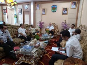Wawako Antos Pimpin Rapat Terkait Kebutuhan BBM di Sungai Penuh