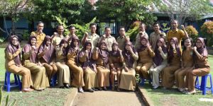 Kepala SMPN 7 Tanjab Timur: Selamat Menyambut Hari Raya Idul Fitri 1443 Hijriah