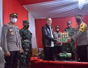 Didampingi Kapolres, Bupati Tebo Tinjau Pos Pengamanan dan Pelayanan Arus Mudik