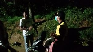 Buang Sampah Sembarangan, Seorang Warga Mayangmengurai Kena Denda