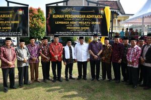Kejati Jambi Dapat Anugerah Warga Kehormatan LAM dan Resmikan Rumah Restorative Justice