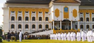 Gubernur Jambi Ingatkan Kades Jangan Ganti Istri