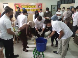 Polda Jambi Musnahkan 4,1 Kg Narkotika Jenis Sabu