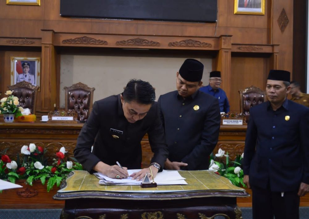 Penandatanganan Nota Kesepakatan KUA PPAS perubahan APBD TA 2022 Kabupaten Muarojambi 