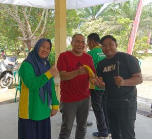 Meriahkan HUT RI ke 77, Bermacam Perlombaan Digelar Diskoperindag Muarojambi 