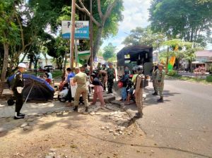 Langgar Waktu Jualan, PKL di Kota Baru Ditertibkan 