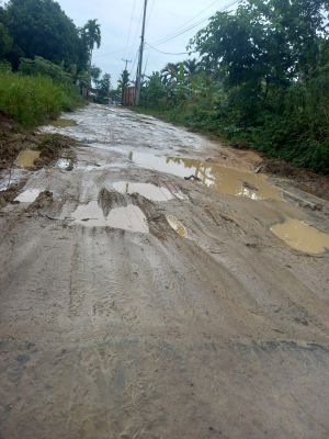 Penghujung Tahun, Proyek Jalan Abadi Belum Dikerjakan 