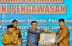 Wabup Hadiri Penganugerahan Kepatuhan Standar Pelayanan Publik Ombudsman RI