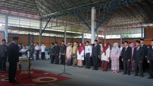 Mashuri Lantik 432 Orang Pejabat MeranginbUntuk Kepala Sekolah dan Pejabat Fungsional