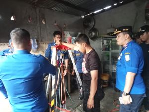 Damkar Berhasil Evakuasi Dua Balita Tercebur di Sumur 