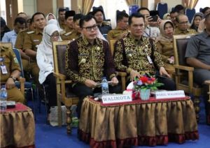 Wako dan Wawako Sungai Penuh Ikuti Rapat Verifikasi Lapangan Hybrid Evaluasi Kota Layak Anak. 