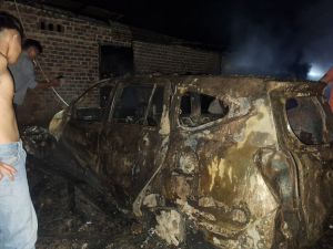 Satu Unit Rumah, Mobil dan Motor Ludes Terbakar 