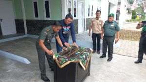 Dandim Bersama Wabup Tanjabbar Resmikan Rumdis Dinas Prajurit Kodim 0419 Tanjab