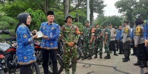 Berdayakan Babinsa dan Bhabinkamtibmas: Pemkot Jambi Serahkan 13 Motor Dinas