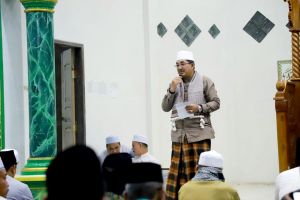 Bupati Tanjabbar Laksanakan Safari Ramadhan di Desa Bram Itam Raya