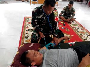 Tak Hanya Pekerjaan Fisik, TMMD ke 123 Kodim Bute juga Buka Pengobatan Gratis