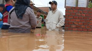 Diza Aljosha Pastikan Bantuan untuk Korban Banjir, Warga Diminta Waspada Binatang Liar