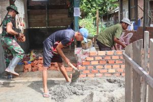 Rumahnya Direhab Satgas TMMD, Hendri: Saya sangat senang dan bersyukur