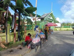 Tradisi Ziarah Makam di Kota Jambi Menjelang Ramadhan, TPU Mulai Ramai Peziarah