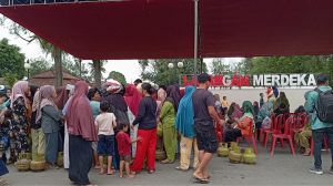 Pemkab Tebo OP LPG 3Kg dan Sembako Depan Lapangan Merdeka Tebo Tengah