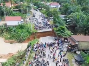 Jalan Lintas Jambi- Sumbar Putus, Ini Sebab dan Jalur Alternatifnya
