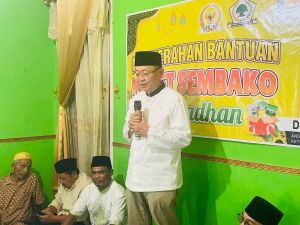 Bersama  Pertamina, CE Serahkan Sembako untuk Warga Mandiangin Timur