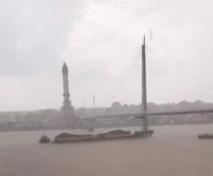 Tongkang Batu Bara Kembali Tabrak Jembatan Gentala Arasy Jambi