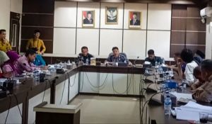 RDP di Komisi 2, untuk Kedua Kalinya Pengurus Poktan MJTI Mitra PT WKS Tak Hadir