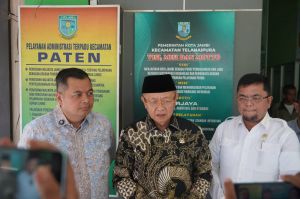 Didampingin CE dan BIW, KFA Serahkan 1.000 Kartu BPJS Ketenagakerjaan untuk Warga Telanaipura