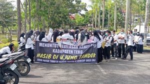 Dewan Dan Pemda Tebo Sepakat Perjuangkan Nasib Para TKS ke BKN