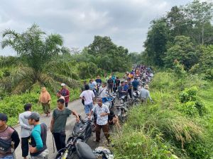 Ratusan Masyarakat Punti Kalo Tebo Pasang Patok Batas Tanah, Ini Tujuannya