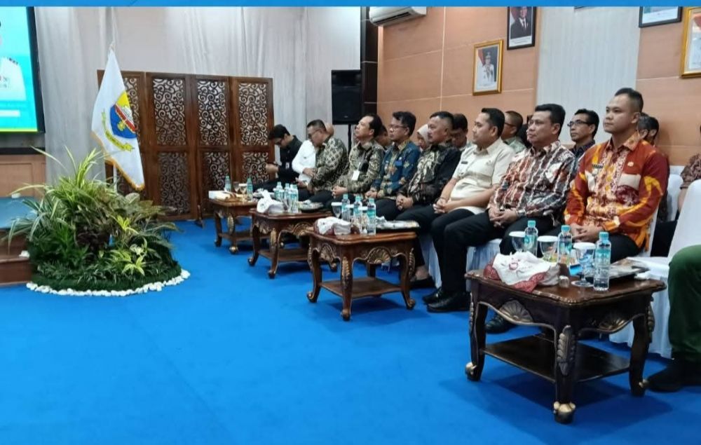 Wakil Bupati Tebo, Nazar Efendi, S.E., M.Si, saat menghadiri kunjungan kerja Menteri Kesehatan Republik Indonesia, Budi G. Sadikin, di RSUD Raden Mattaher Jambi