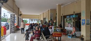 Jelang Nataru, Tiket Bus Jambi–Padang Ludes Terjual, Penumpang Membludak