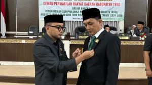 DPRD Tebo Lantik Sipenpri sebagai Anggota PAW Sisa Masa Jabatan 2024–2029