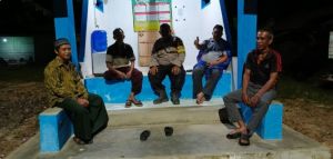 Polri Perkuat Keamanan Lingkungan Lewat Pengecekan Poskamling di Desa Brasau