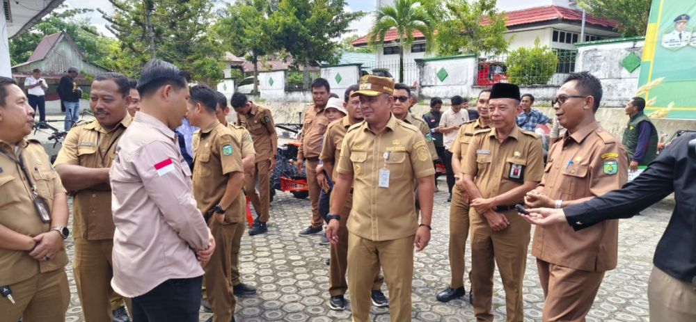 Pemkab Tebo Serahkan Bantuan Alsintan untuk Brigade Pangan, Wabup Nazar: Tingkatkan Produktivitas 