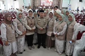 Gubernur Al Haris Lepas Kloter Terakhir JCH Jambi, Tekankan Kekompakan di Tanah Suci