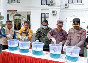 Kejari Bungo Musnahkan Barang Bukti 71 Perkara, Narkotika Dominasi Temuan