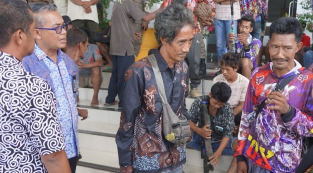Puluhan Warga SAD Datangi Kantor Bupati Merangin, Minta Bantuan Modal Usaha