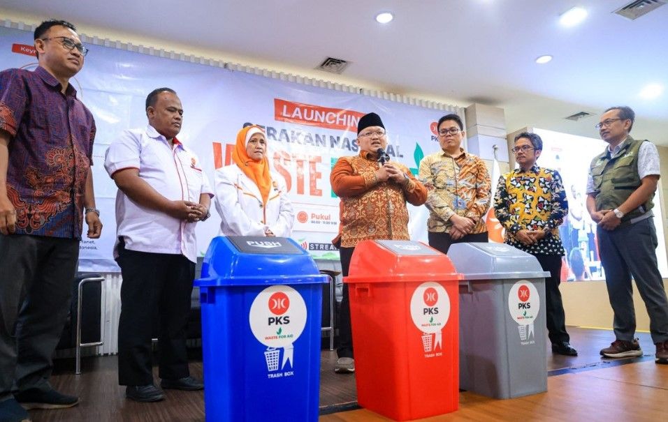Waste For Aid Diluncurkan, PKS Dorong Pengelolaan Sampah Bernilai Ekonomi