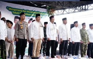 Bupati Tebo Hadiri Pengajian Akbar di Rimbo Bujang, Ribuan Jamaah Ikuti Tausiah Ustaz Abdul Somad