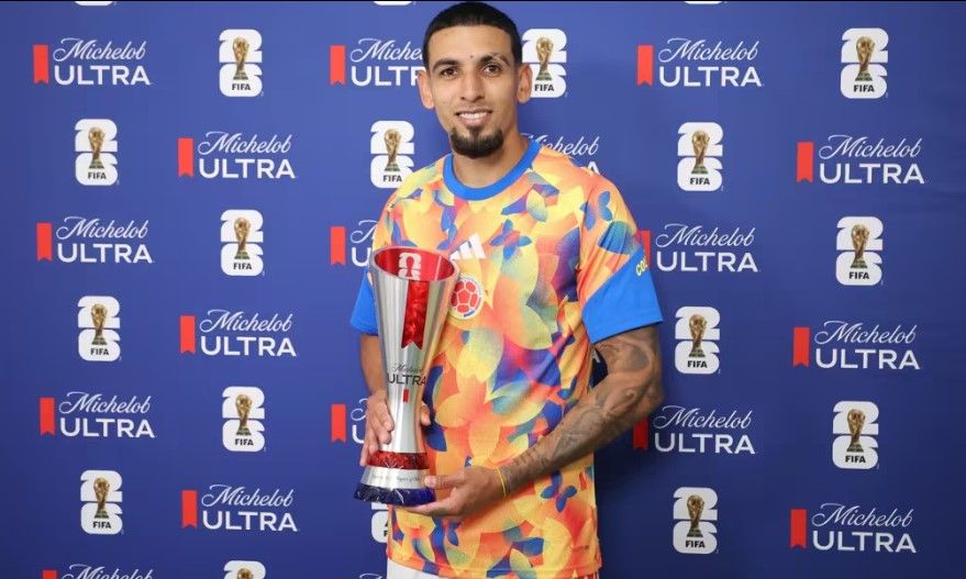 Jadi Pemain Terbaik, Daniel Munoz Bawa Kolombia Amankan Tiket Fase Gugur