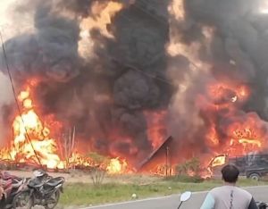 Pagi Hari, Rumah di Lubuk Mandarsah Ulu Hangus Dilalap Api