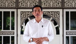 Bupati Batanghari Fadhil Arief Ajak Para Ayah Antar Anak ke Sekolah di Hari Pertama Masuk Sekolah
