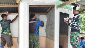 Warga Segera Nikmati Fasilitas Baru, Plamir Dinding MCK Langgar Nurul Fajri Hampir Rampung
